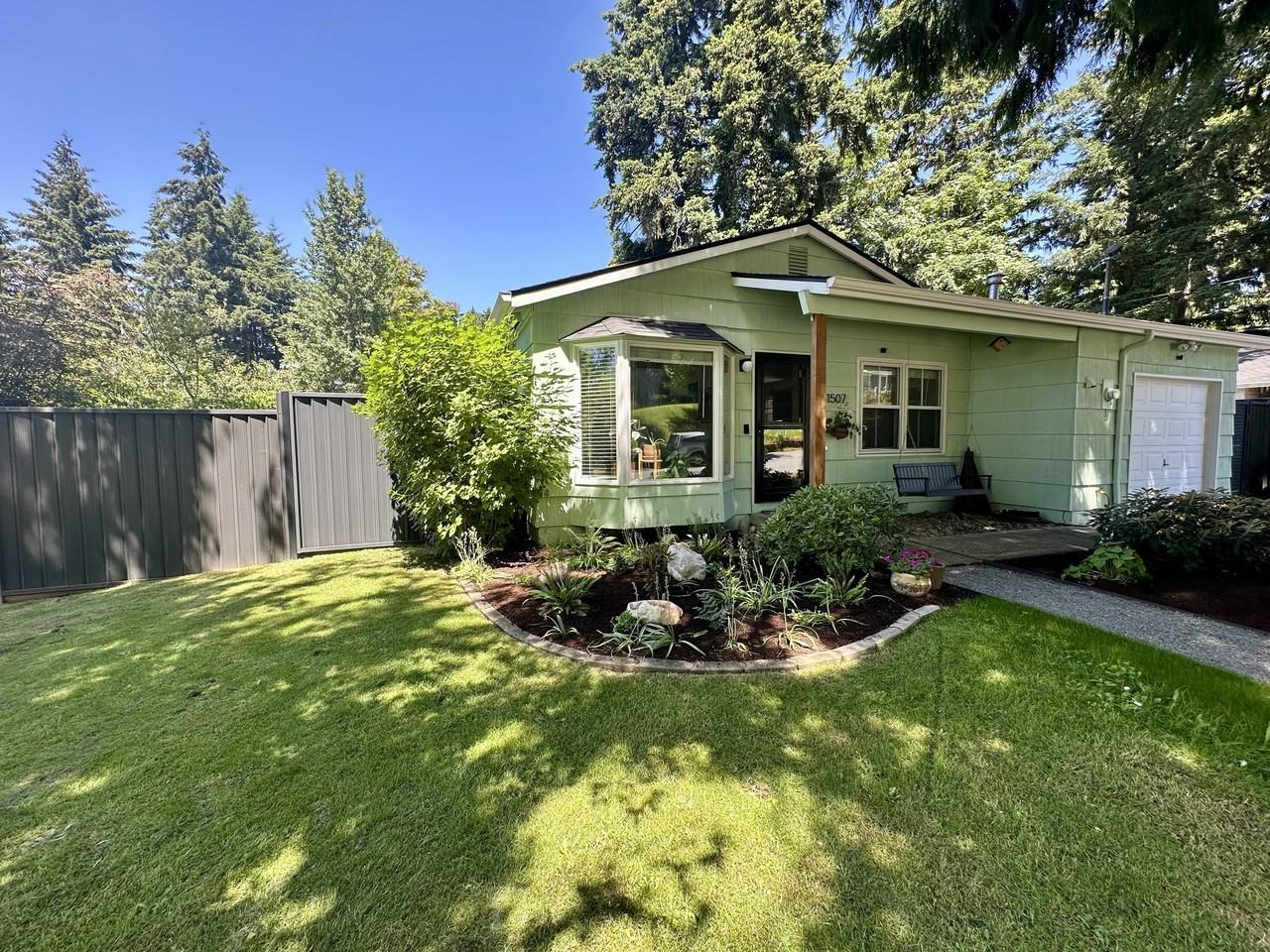 11507 Se Yamhill St - Photo 4 of 32