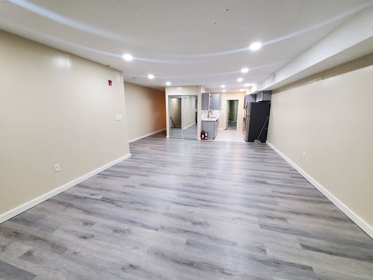 7915 Bustleton Ave #2ndFL
