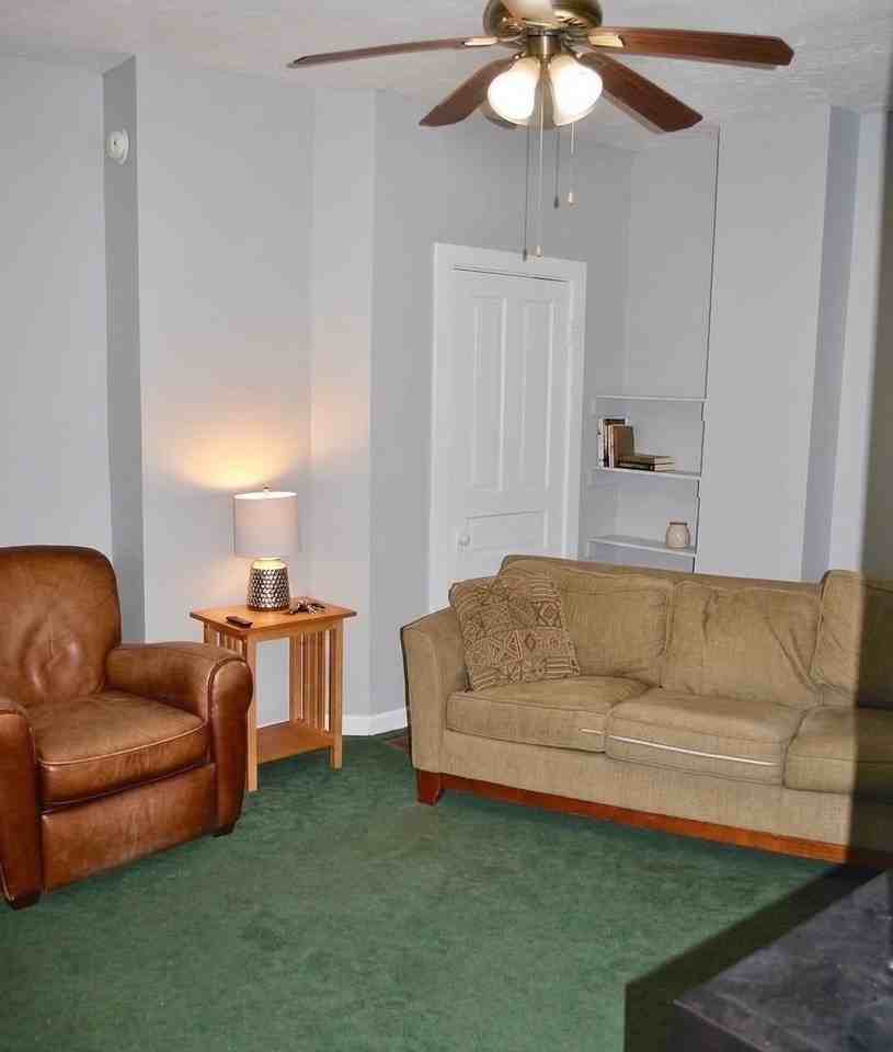2335 Wheeler St - Photo 3 of 4