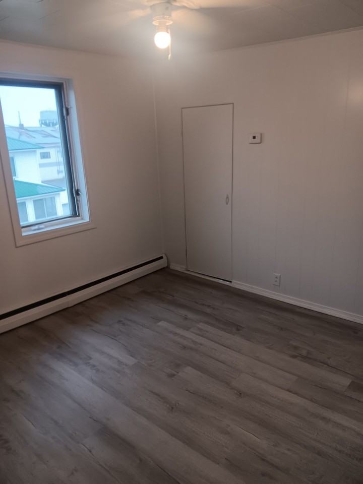 110 Legion Ave #201 - Photo 3 of 11