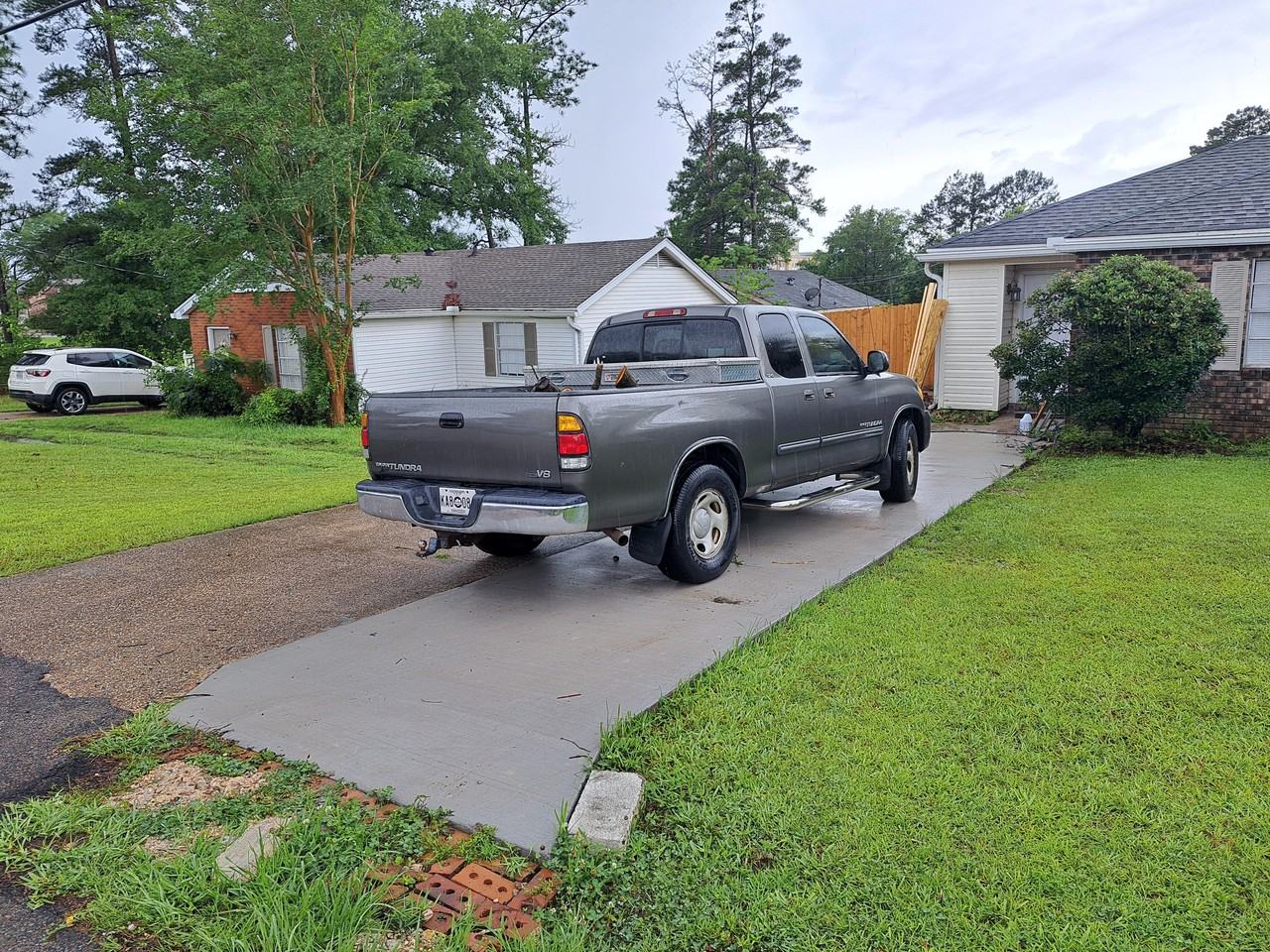 302 N 39th Ave #NA - Photo 2 of 12