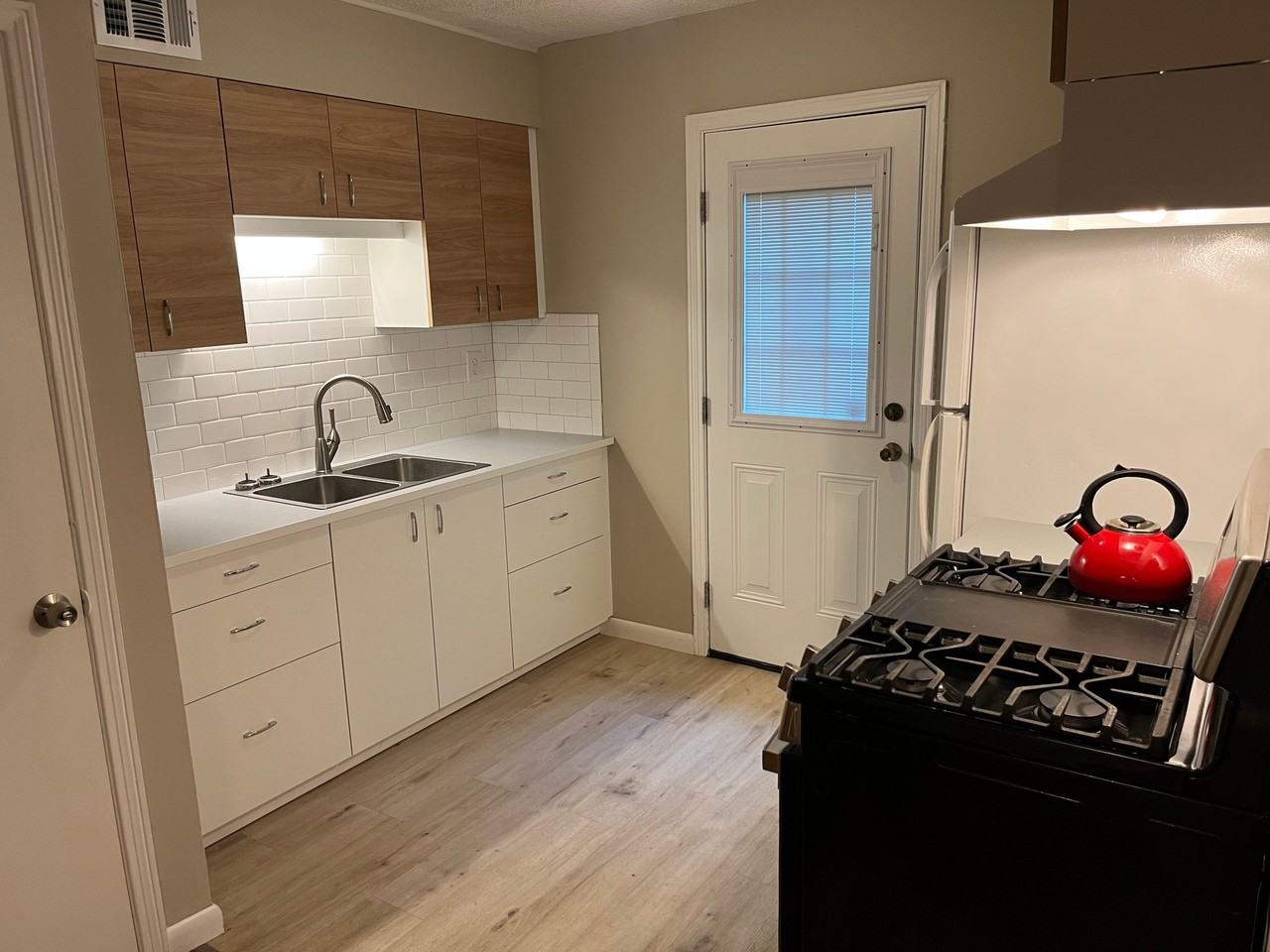 354 Williford St - Photo 4 of 10