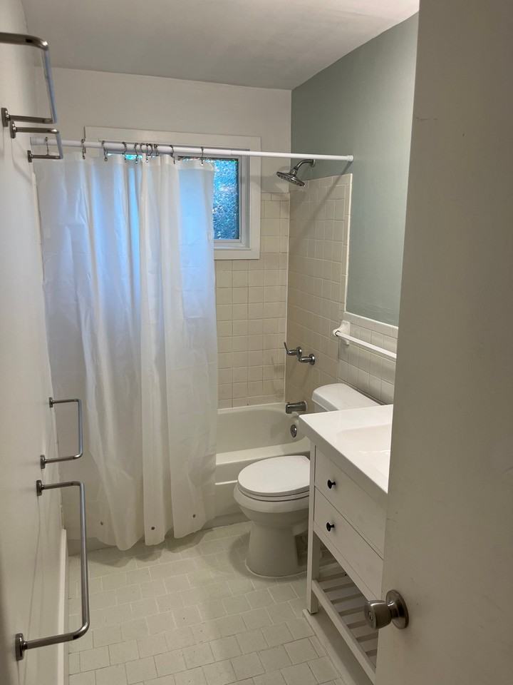354 Williford St - Photo 6 of 10