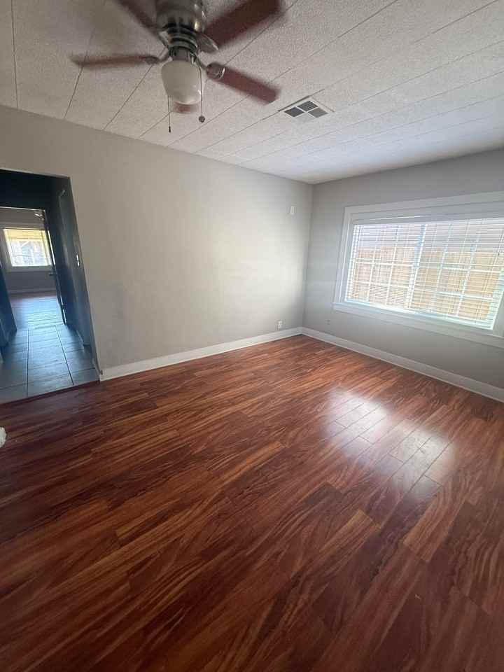 1235 N St - Photo 2 of 14