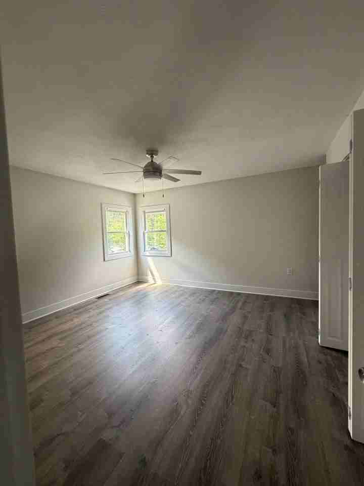 9 Railroad Ave #9 - Photo 6 of 10