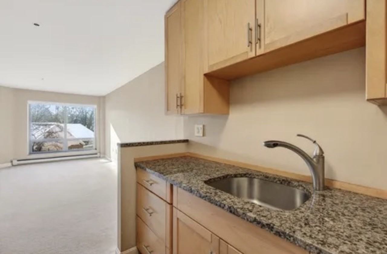 148 Breakwater Dr #201 - Photo 6 of 14