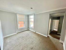 137 Mohawk St #2R - Photo 1 of 1