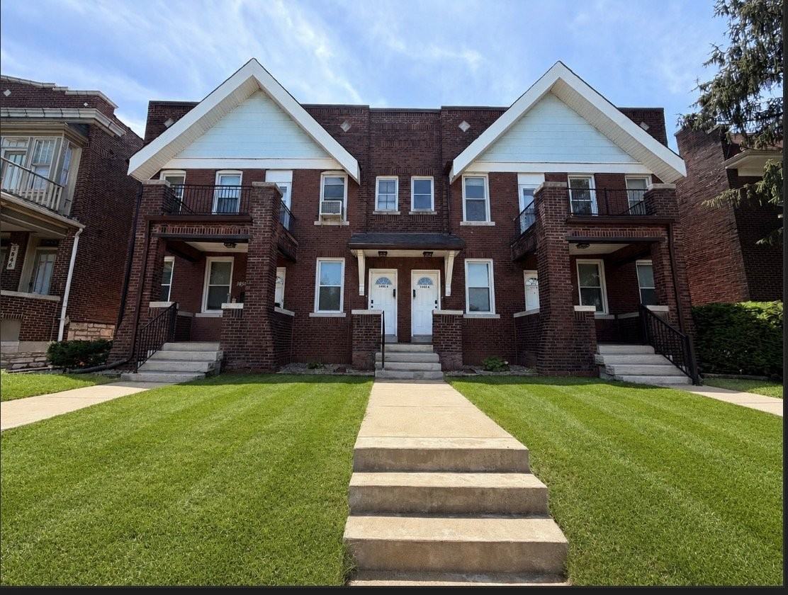 3850 De Tonty St #3852