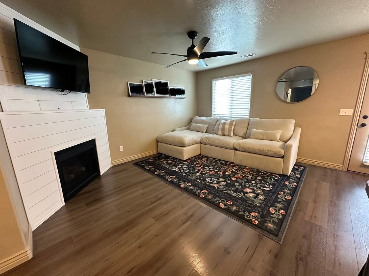 2269 S Knights Way - Photo 3 of 18