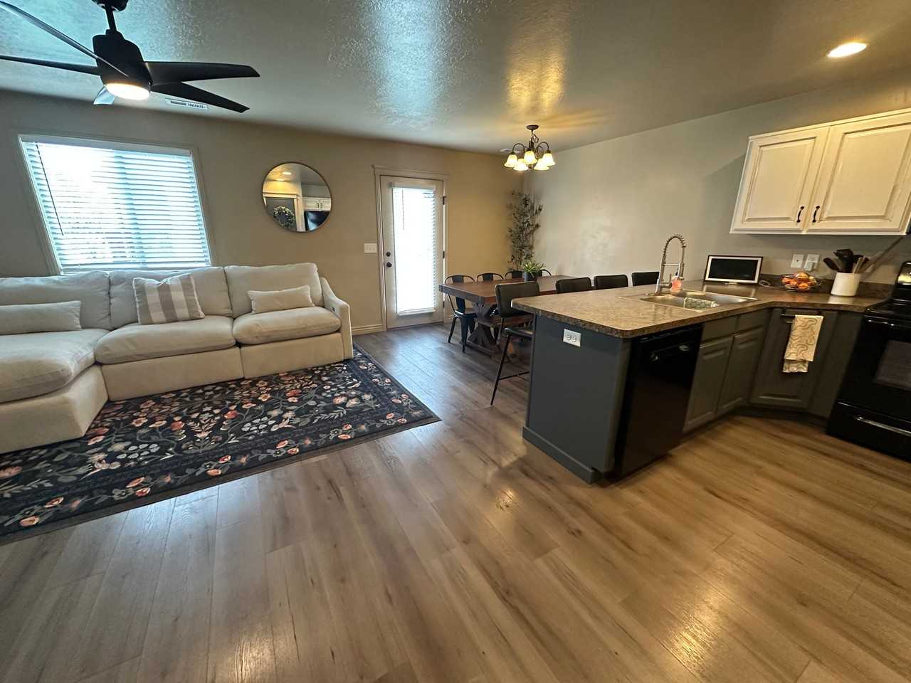 2269 S Knights Way - Photo 4 of 18