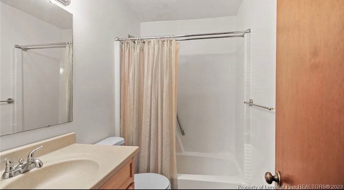 6808 Sugarbin Ln - Photo 5 of 7