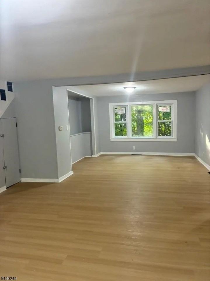 1195 Union Valley Rd - Photo 5 of 14