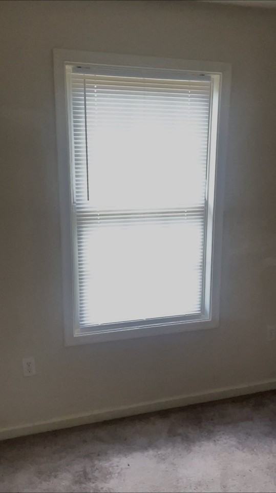 21 Matthew Ct - Photo 2 of 3