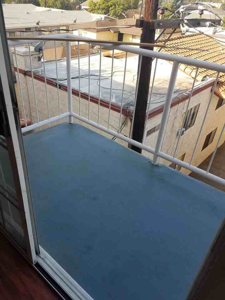 645 Redondo Ave #119 - Photo 2 of 13