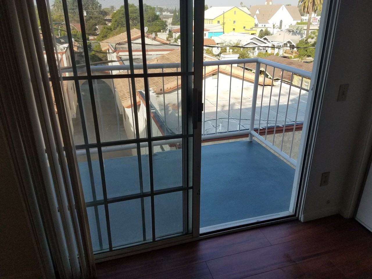645 Redondo Ave #119 - Photo 6 of 13