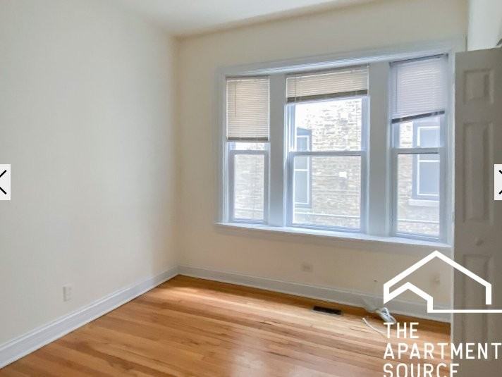 3822 N Sheffield Ave #3 - Photo 7 of 10