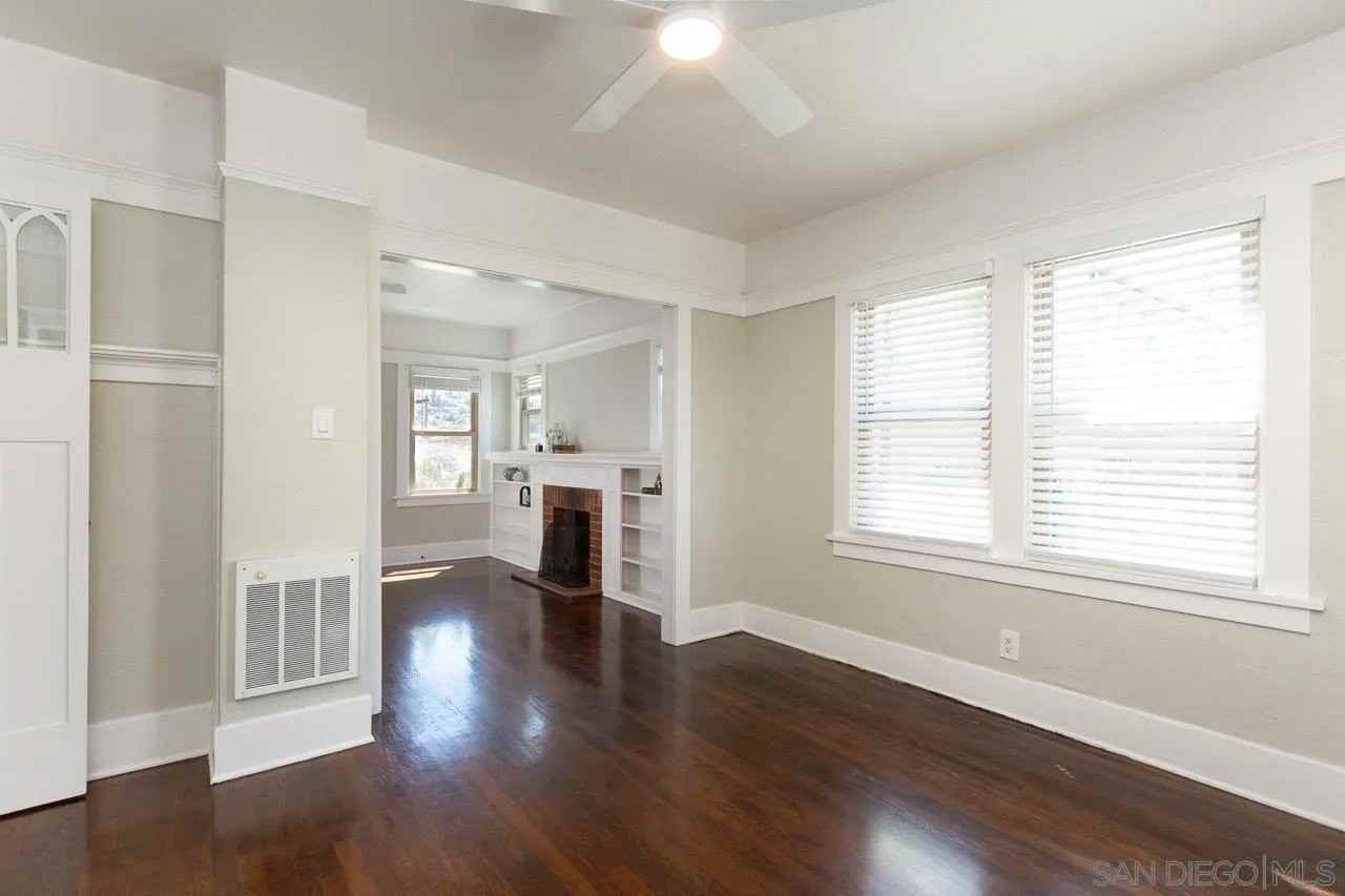 8318 Allison Ave - Photo 6 of 20