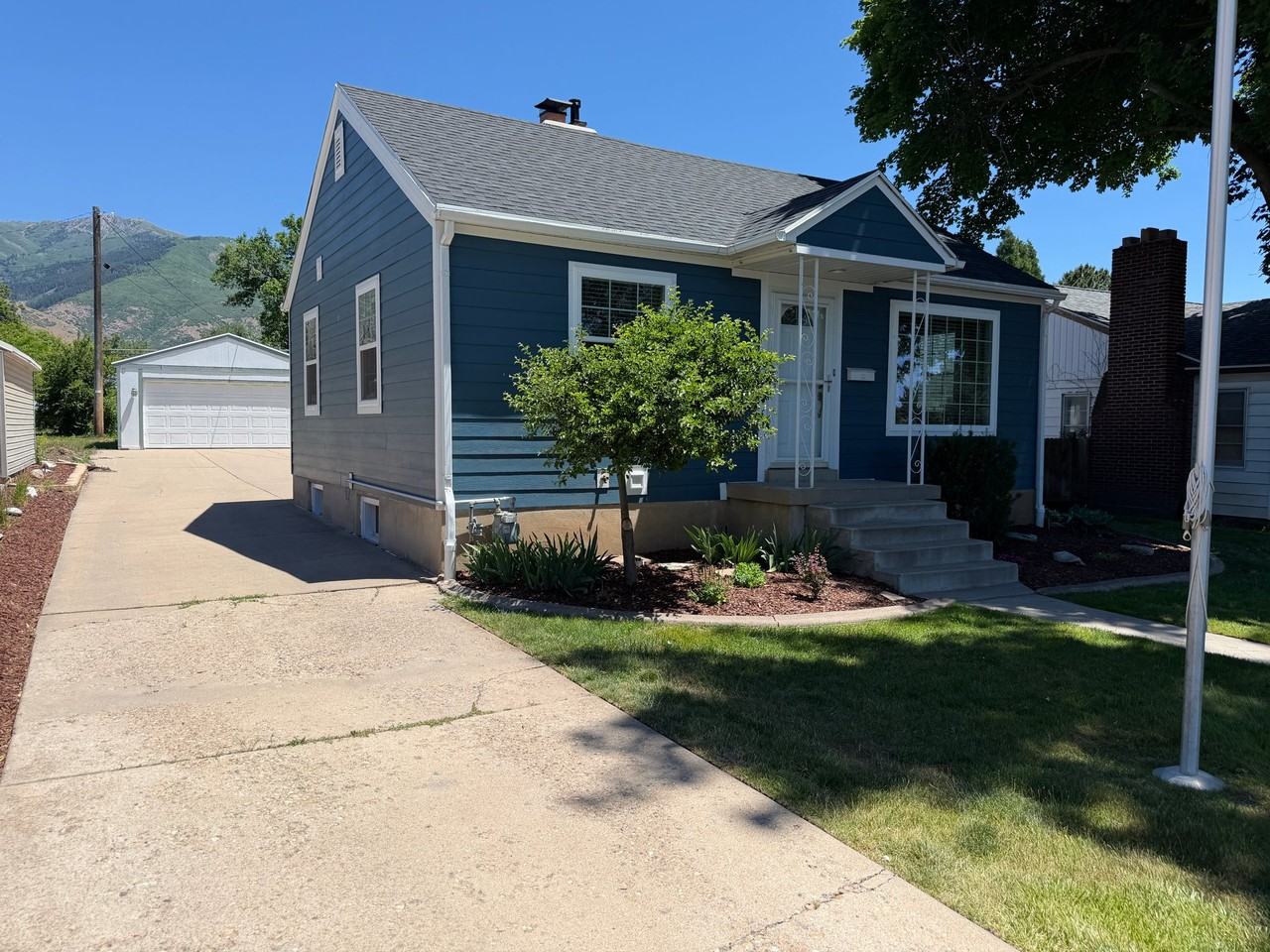 145 Se - Photo 3 of 17