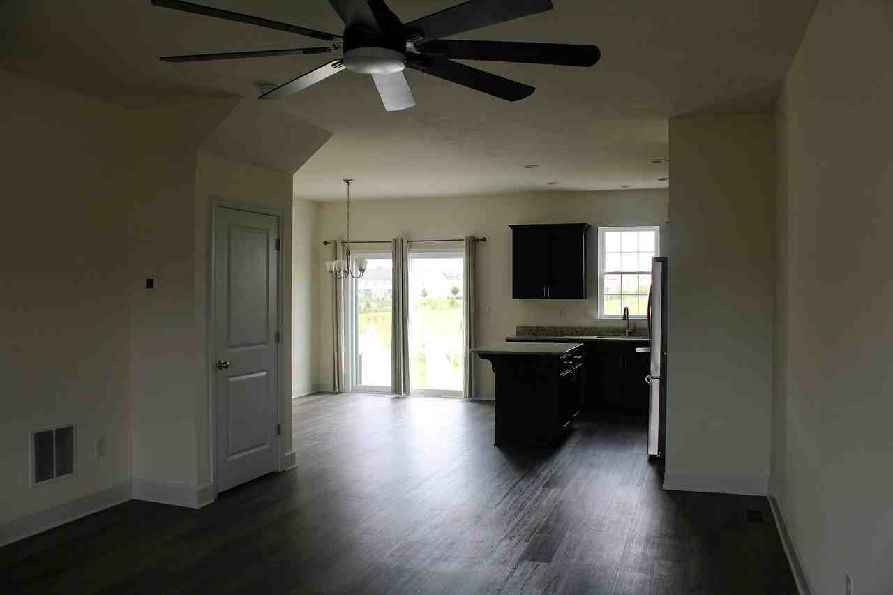 3764 Castle Dr #3764 - Photo 6 of 20