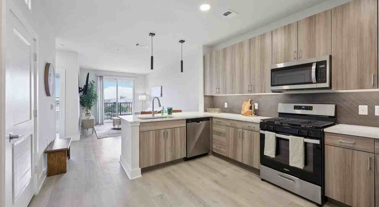 2013 Jackson St #220 - Photo 6 of 20
