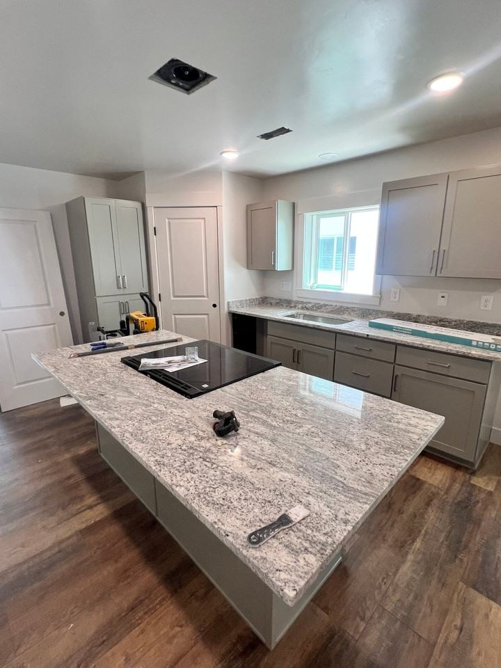 1300 Cassia Ave - Photo 2 of 13