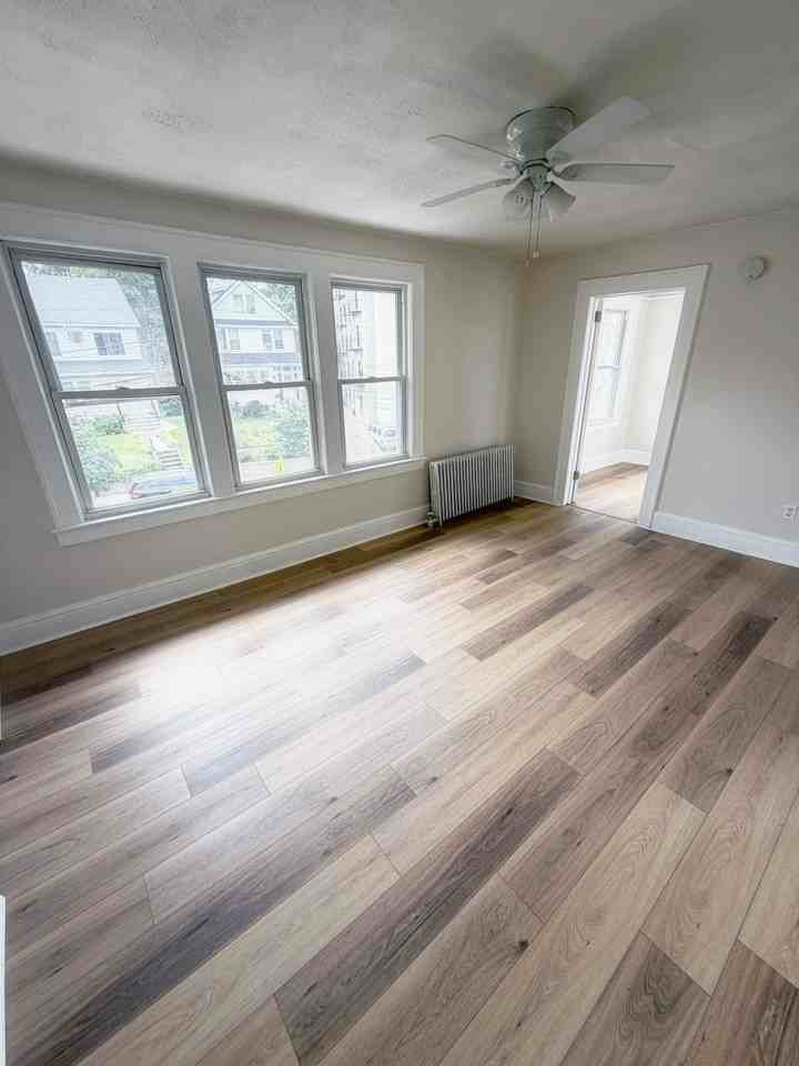 35 Hill St #B - Photo 4 of 15