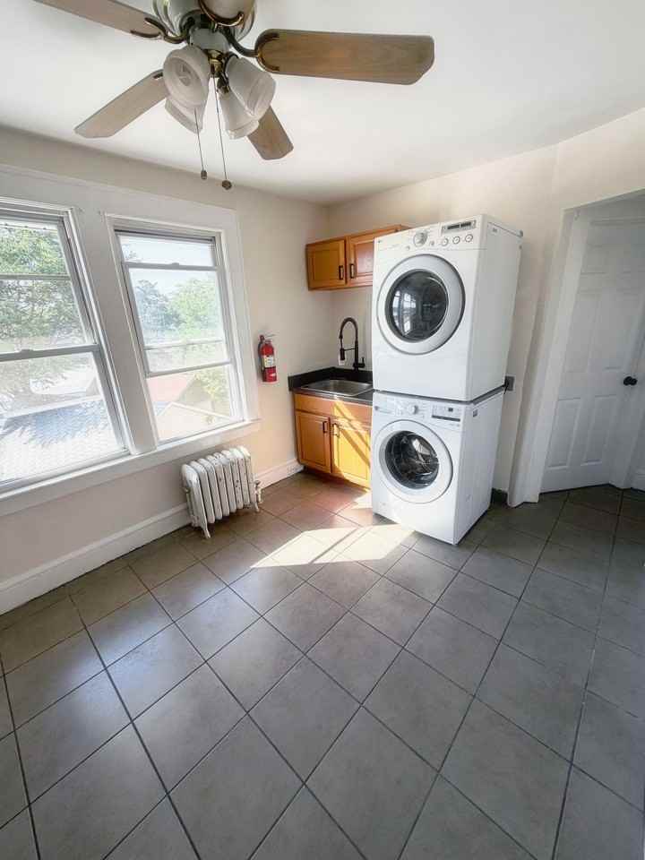 35 Hill St #B - Photo 6 of 15
