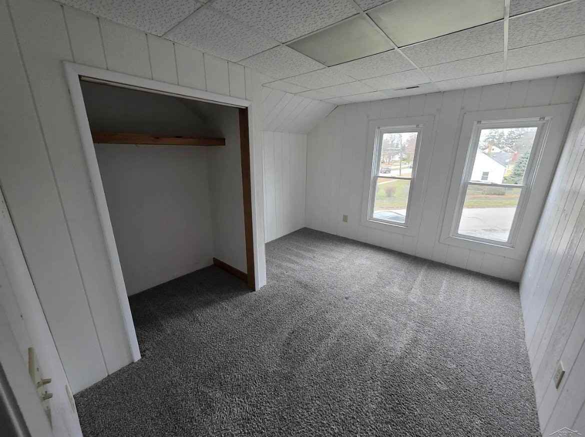 3232 Court St - Photo 7 of 7