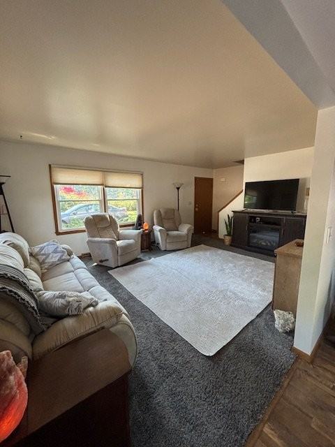 3908 Meachem Rd - Photo 5 of 12
