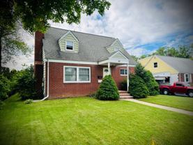29 Stratford Ave #2 - Photo 1 of 1