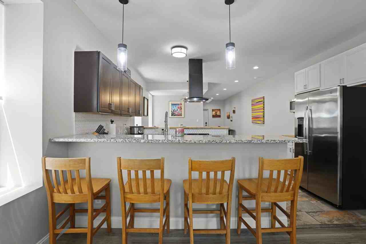 3637 S Compton Ave - Photo 4 of 20