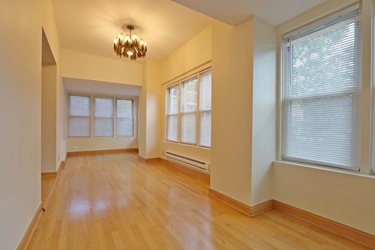 918 W Buena Ave #1 - Photo 6 of 20