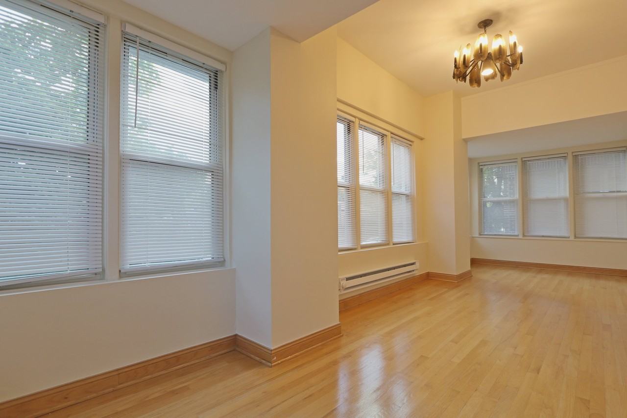 918 W Buena Ave #1 - Photo 7 of 20