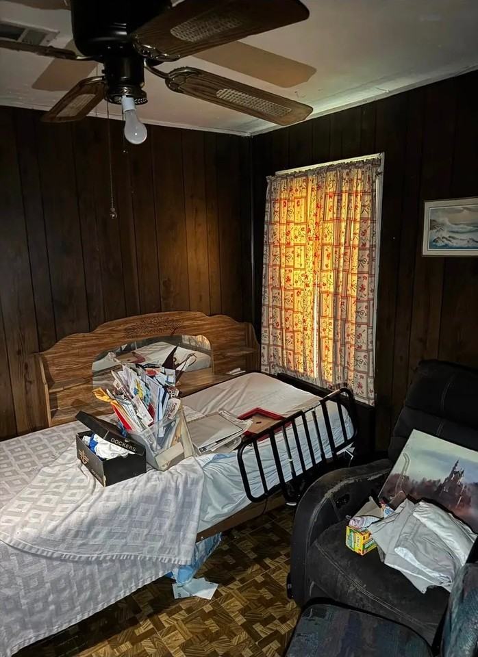 3875 Slayton Ave - Photo 7 of 8
