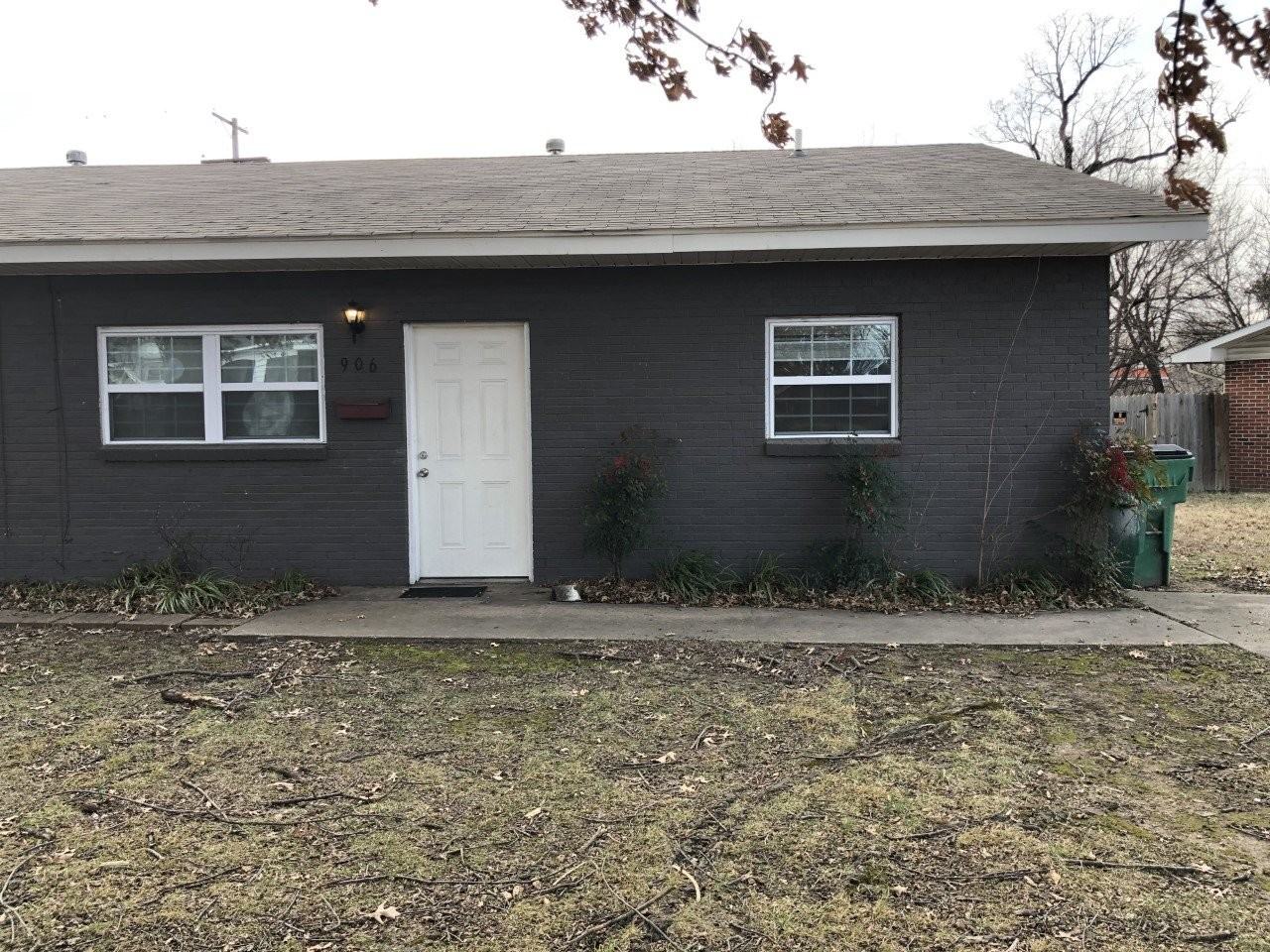 908 Young St #908