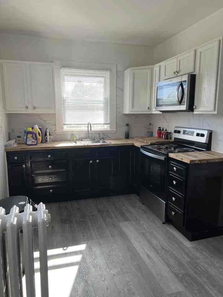 12 Sharaf St #4 - Photo 5 of 10