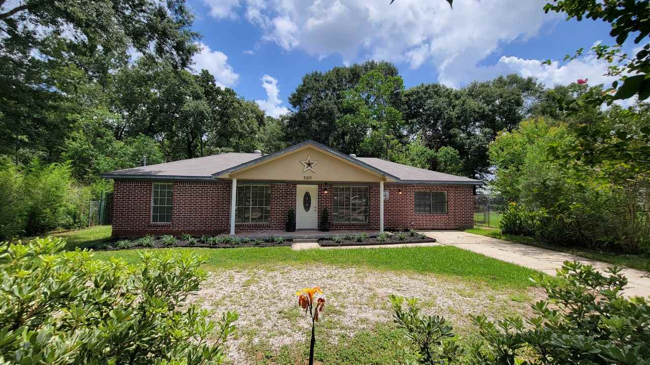 2100 Hill Top Ct #NA - Photo 2 of 50