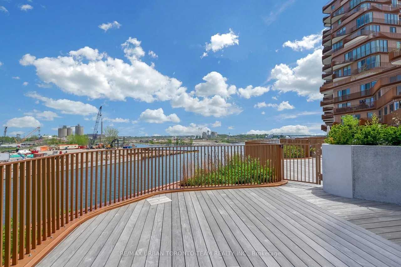 155 Merchants' Wharf - Photo 32