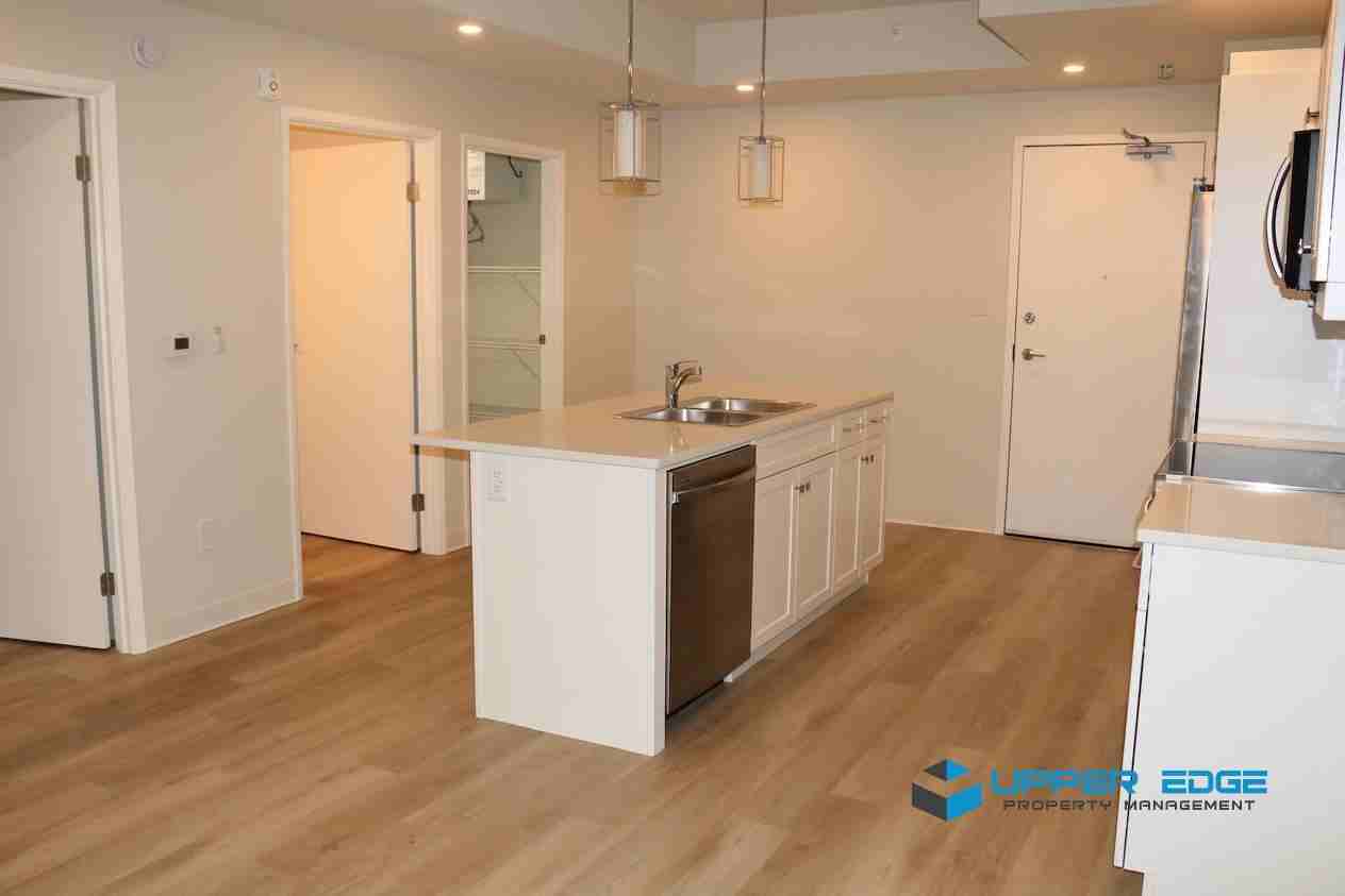 237 Edison Avenue - Photo 2