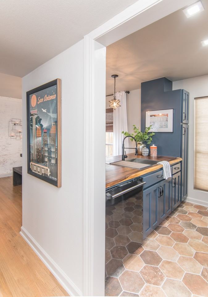 102 Harrison Ave #8 - Photo 6 of 20