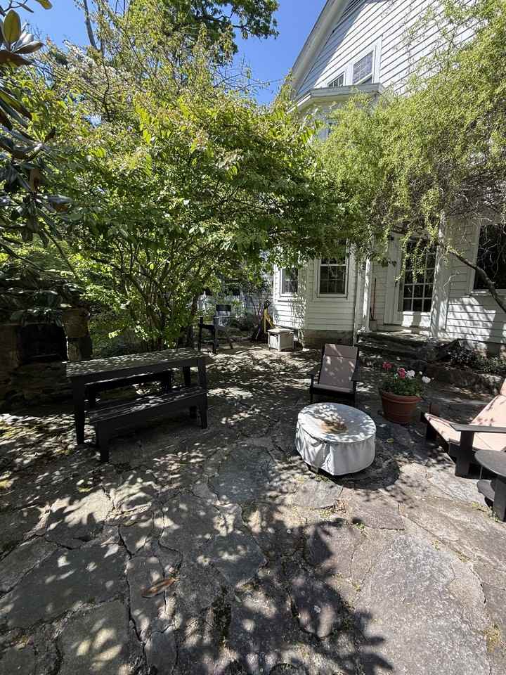1709 Newfield Ave #NA - Photo 3 of 39