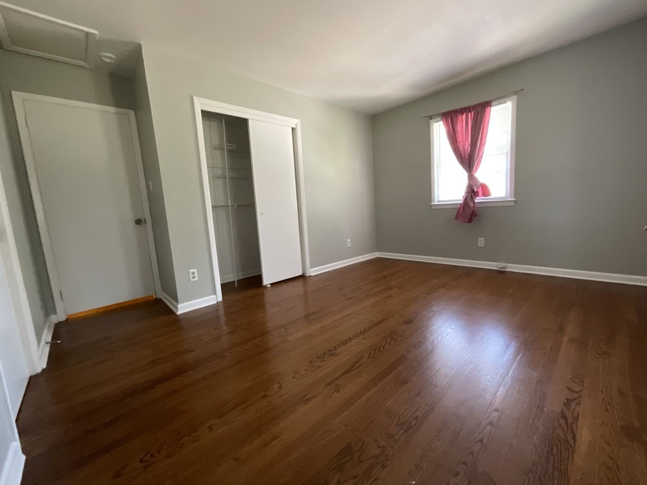 229 Foxcroft Dr - Photo 7 of 35
