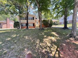 featured image of 229 Foxcroft Dr