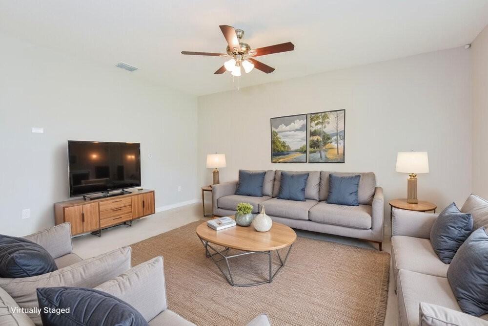 3905 Crimson Clover Dr - Photo 4 of 19