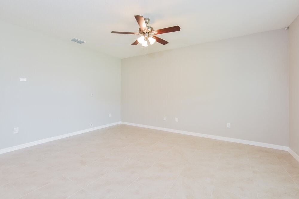 3905 Crimson Clover Dr - Photo 5 of 19