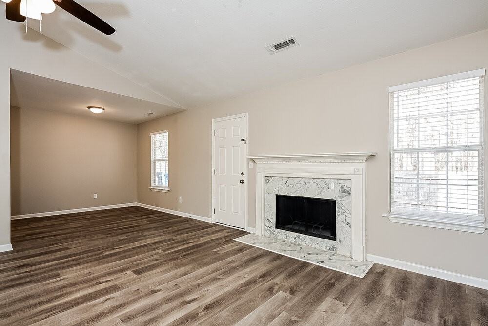 3060 Century Ln - Photo 5 of 16