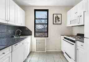featured image of 2338 East 13th Street