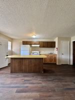 featured image of 332 Preusser St
