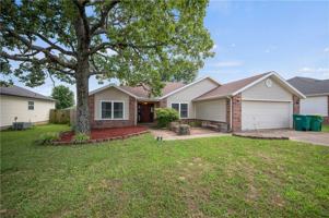 featured image of 903 Tyra Ln