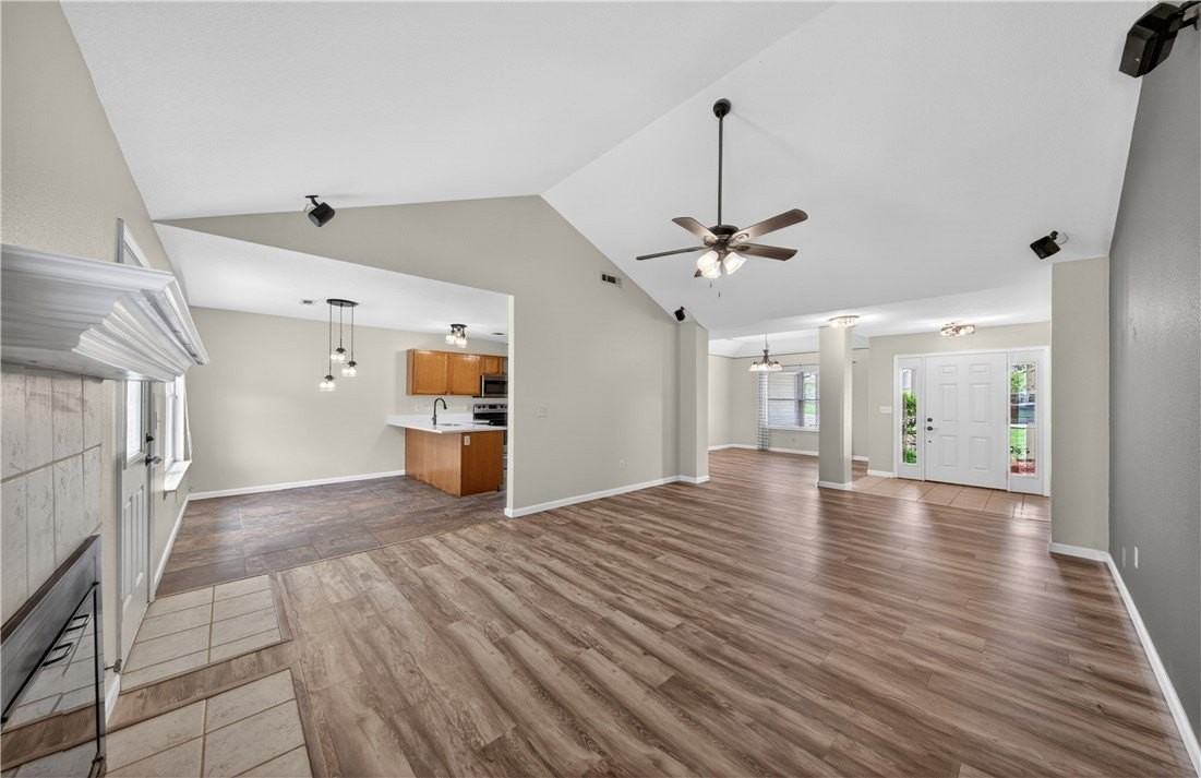 903 Tyra Ln - Photo 5 of 31